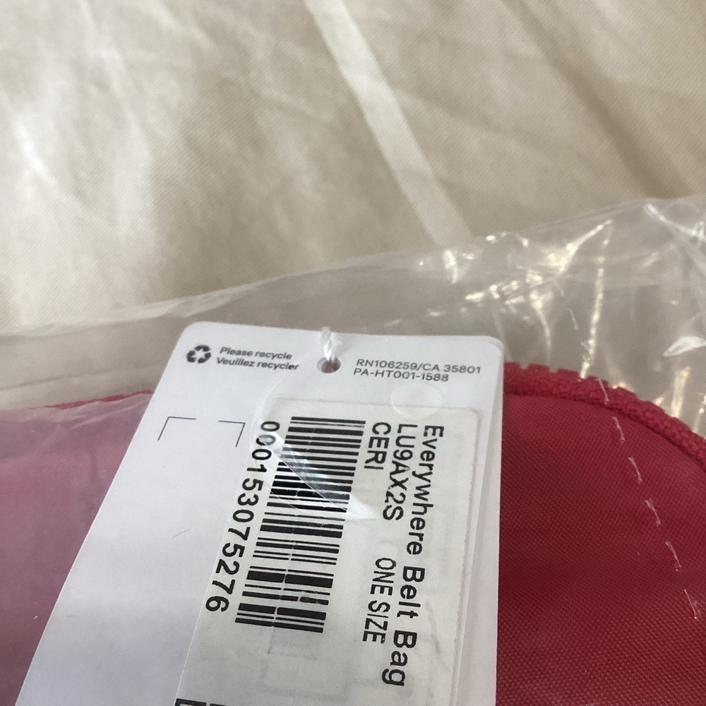 Limited Edition Lululemon Cherry Mist belt bag - Picture 11 of 13